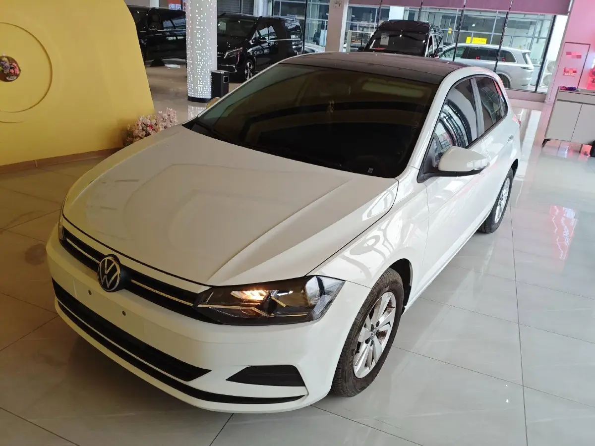 2023 Volkswagen Polo 1.5L 110HP L4 6AT