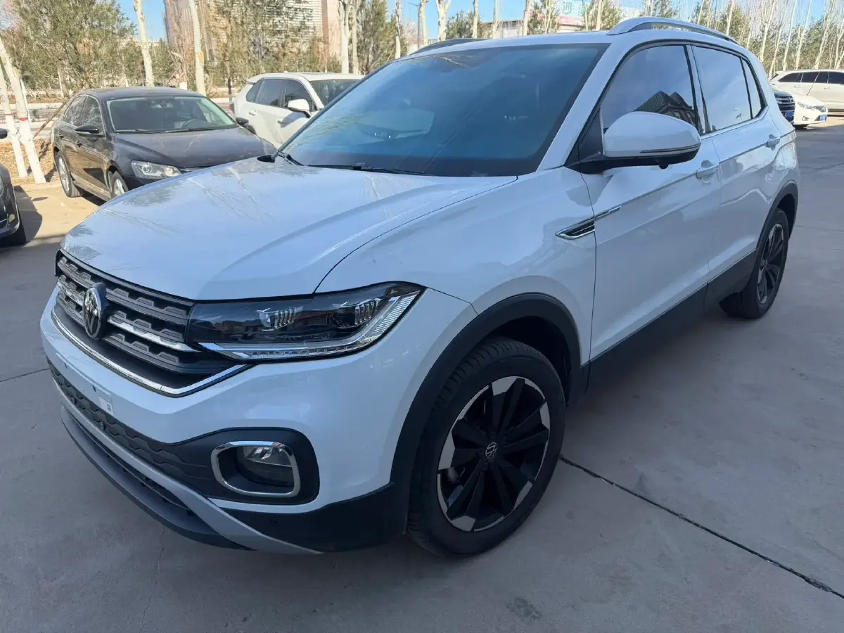 2023 Volkswagen Tacqua 1.2T 116HP L4 7DCT