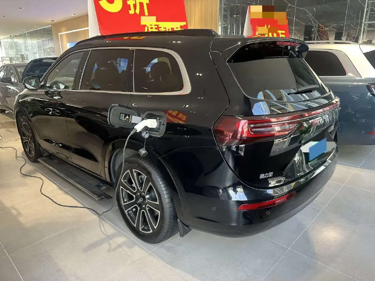 2024 AITO AITO M7 1.5T 152HP L4 REEV 42KWH,autocango,china used car exporter,china ev exporter,chinese used car exporter,chinese used ev exporter