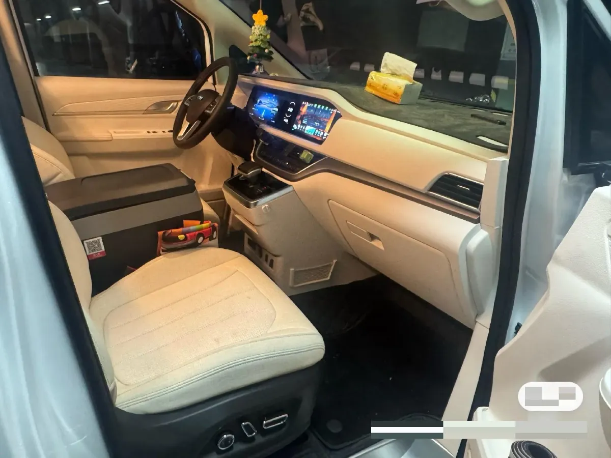 2025 BAW Vala BEV 81KWH,autocango,china used car exporter,china ev exporter,chinese used car exporter,chinese used ev exporter