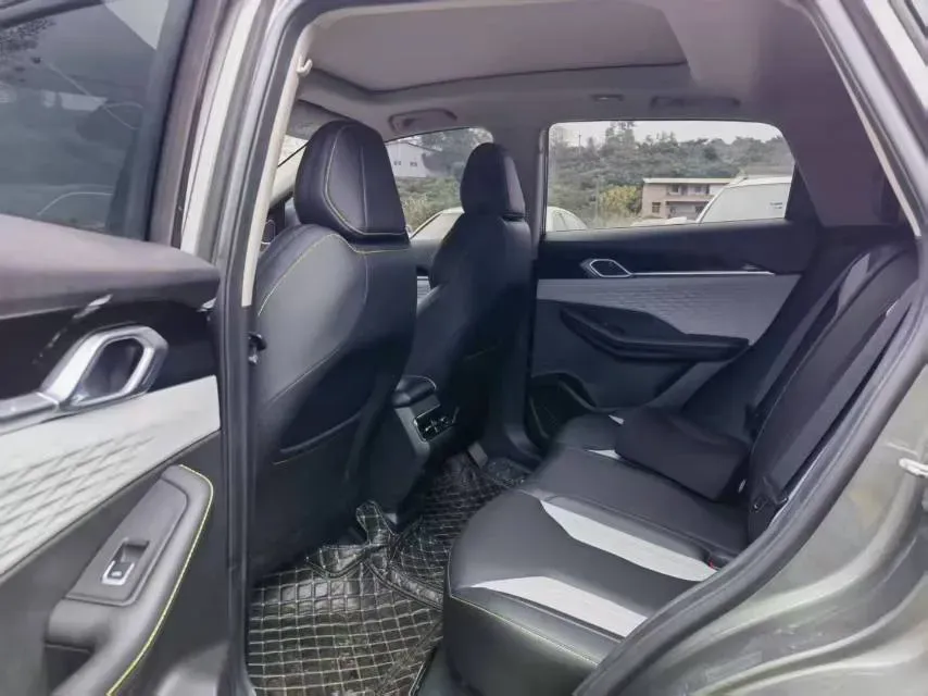 2022 Geely Coolray 1.5T 181HP L4 7DCT,autocango,china used car exporter,china ev exporter,chinese used car exporter,chinese used ev exporter