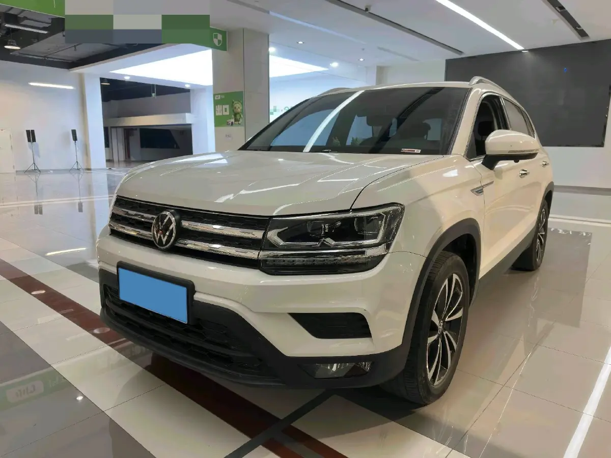 2021 Volkswagen Tharu 1.4T 150HP L4 7DCT 2021 Volkswagen Tharu 1.4T 150HP L4 7DCT