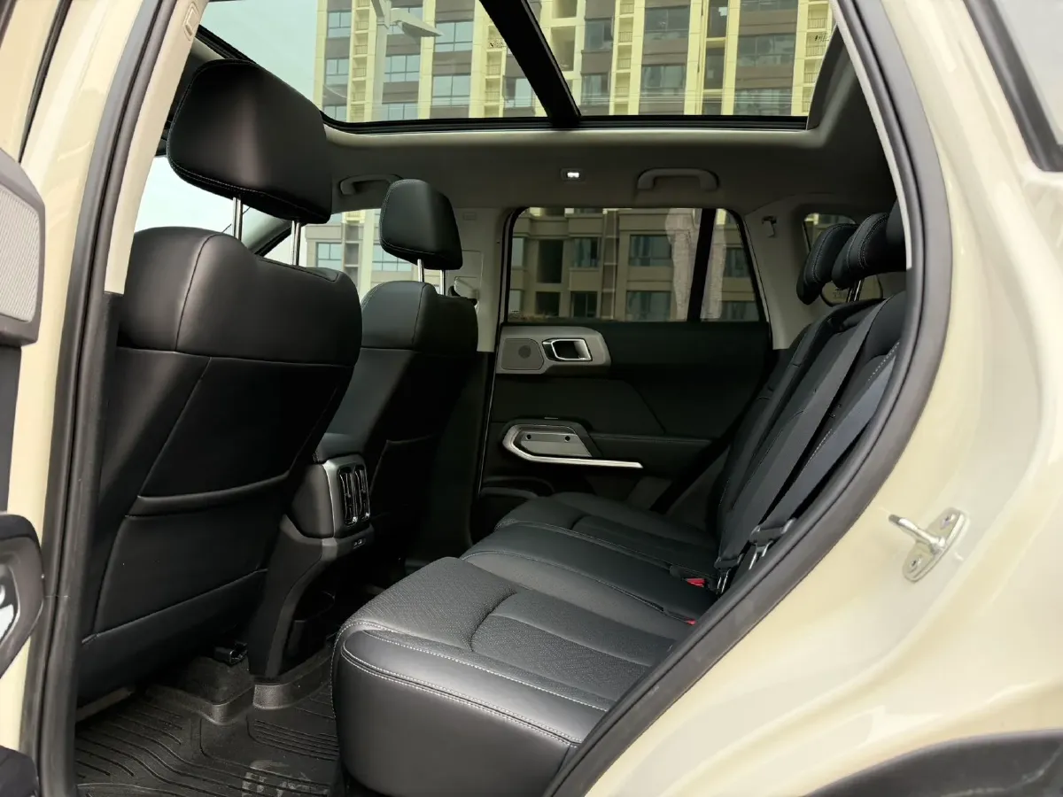 2025 FangChengBao Tai 3 BEV,autocango,china used car exporter,china ev exporter,chinese used car exporter,chinese used ev exporter