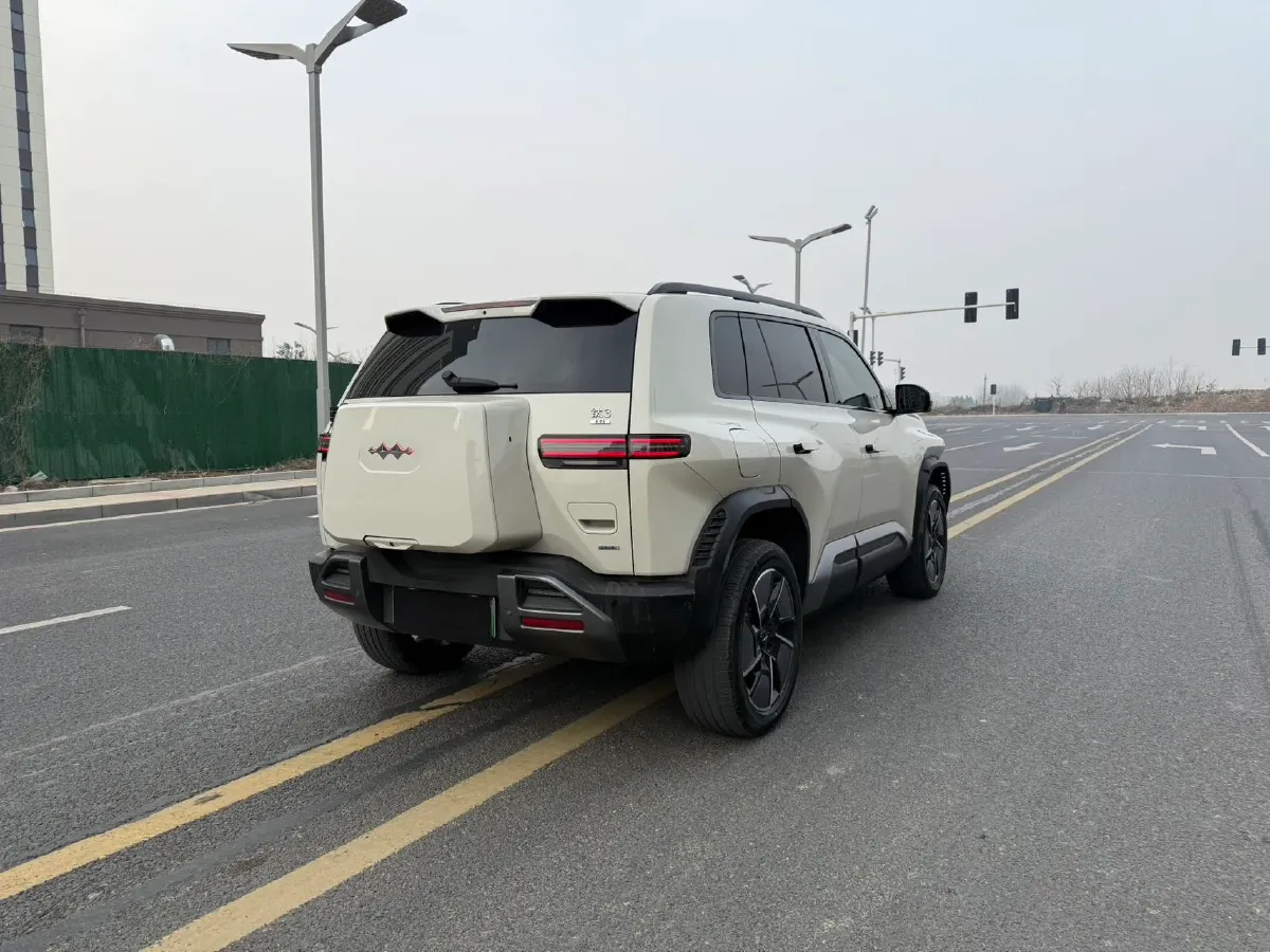 2025 FangChengBao Tai 3 BEV,autocango,china used car exporter,china ev exporter,chinese used car exporter,chinese used ev exporter