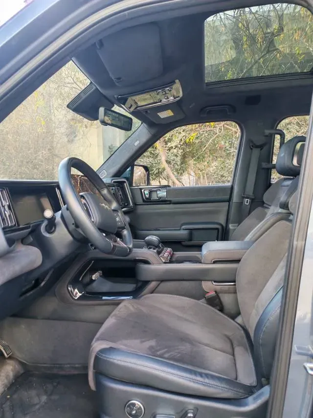 2023 Toyota Crown Kluger 2.5L 189HP L4 E-CVT Hybrid,autocango,china used car exporter,china ev exporter,chinese used car exporter,chinese used ev exporter