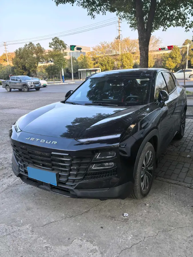 2022 Jetour DASHING 1.6T 197HP L4 7DCT