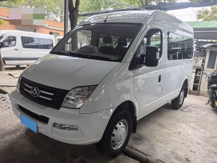 2023 MAXUS XinTu V80 2.0T 139HP L4 6MT