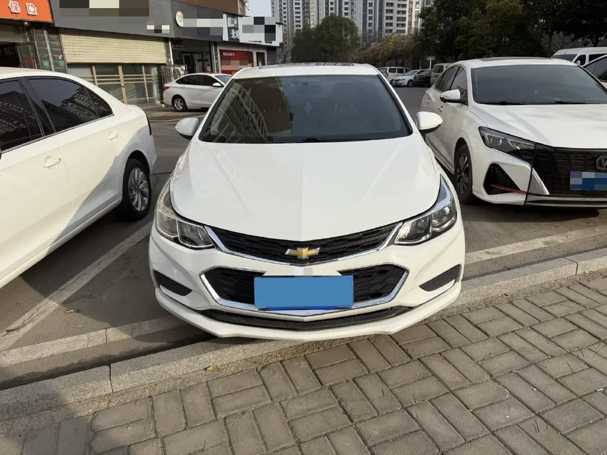 2018 Chevrolet Cruze 1.5L 114HP L4 6AT,autocango,china used car exporter,china ev exporter,chinese used car exporter,chinese used ev exporter