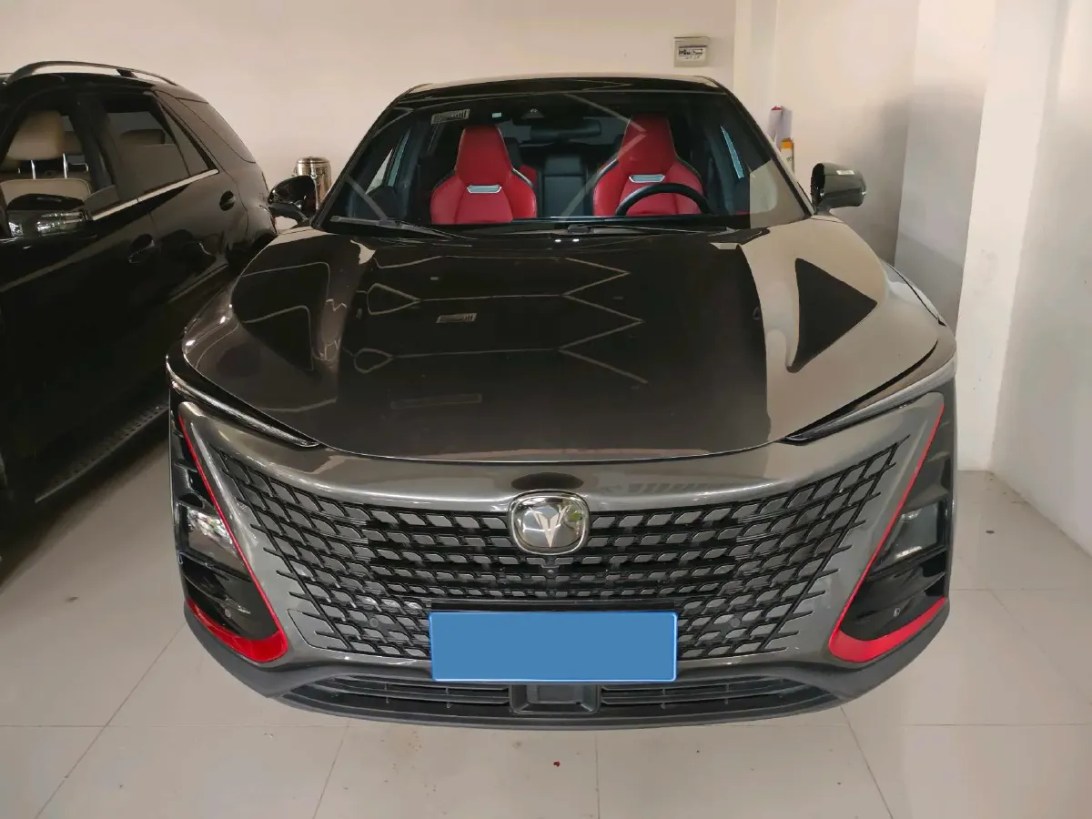 2021 ChangAn UNI-T 1.5T 180HP L4 7DCT,autocango,china used car exporter,china ev exporter,chinese used car exporter,chinese used ev exporter