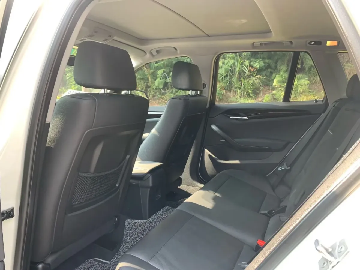 2012 BMW X1 2.0T 184HP L4 8AT,autocango,china used car exporter,china ev exporter,chinese used car exporter,chinese used ev exporter