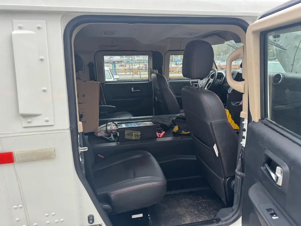 2022 Dongfeng Warrior M50 4.0T 194HP L4 5MT,autocango,china used car exporter,china ev exporter,chinese used car exporter,chinese used ev exporter