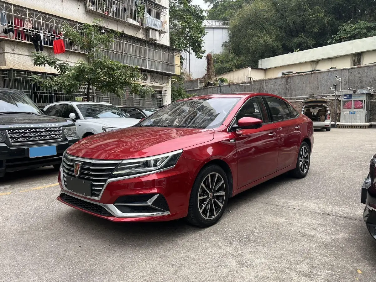 2017 Roewe i6 1.0T 125HP L3 2AT PHEV
