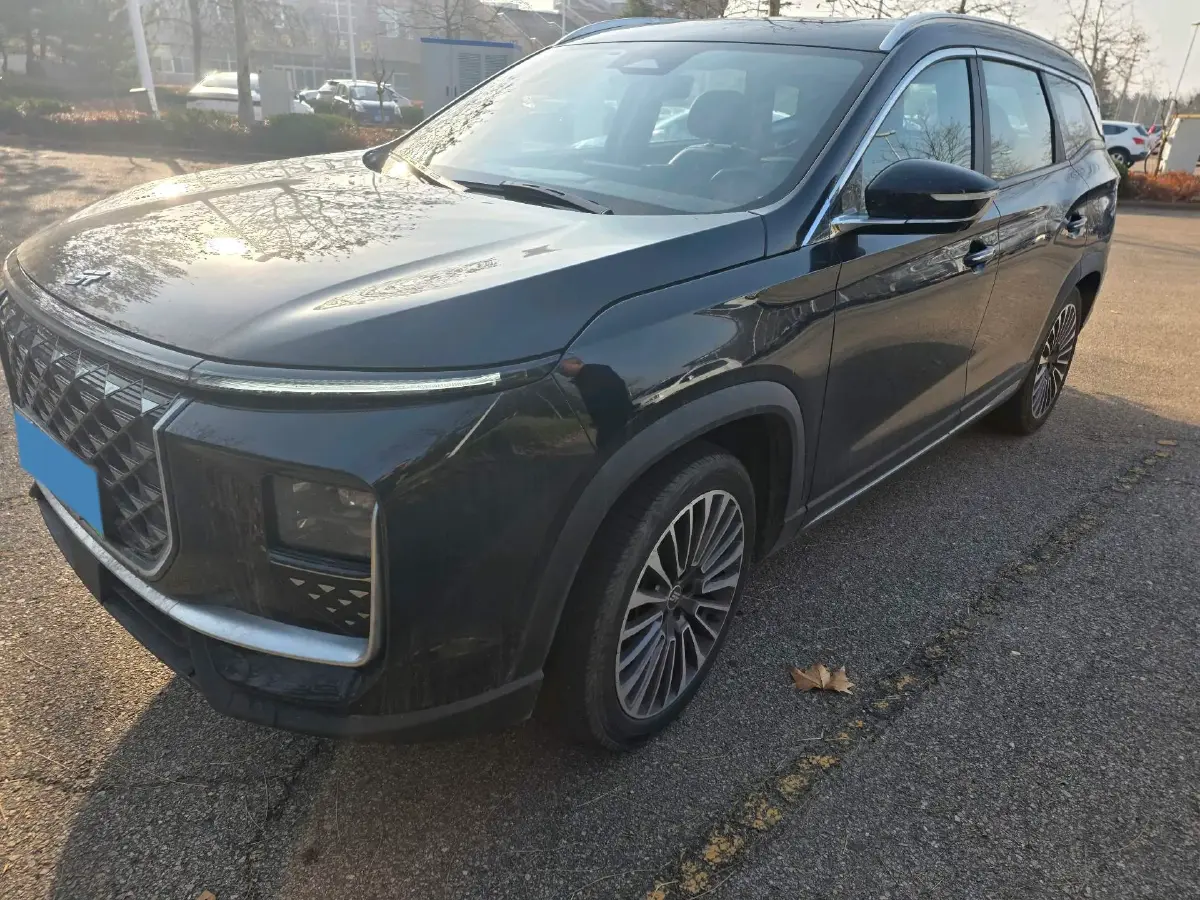 2023 Jetour Traveller 2.0T 254HP L4 7DCT