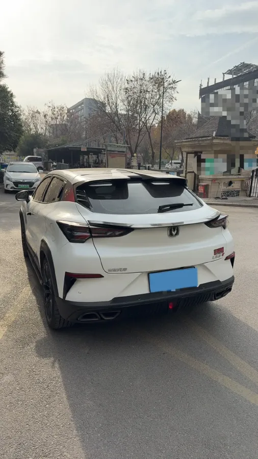 2022 ChangAn UNI-T 2.0T 233HP L4 8AT,autocango,china used car exporter,china ev exporter,chinese used car exporter,chinese used ev exporter