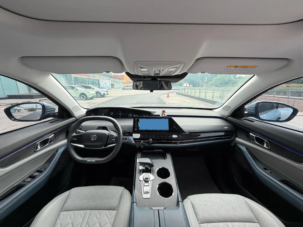 2022 Chevrolet Menlo BEV 61.1KWH,autocango,china used car exporter,china ev exporter,chinese used car exporter,chinese used ev exporter