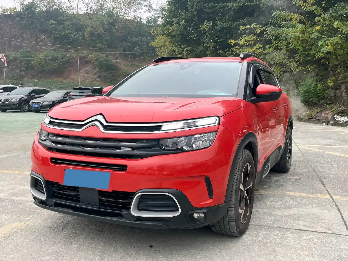 2017 Citroen C5 Aircross 1.6T 167HP L4 6AT