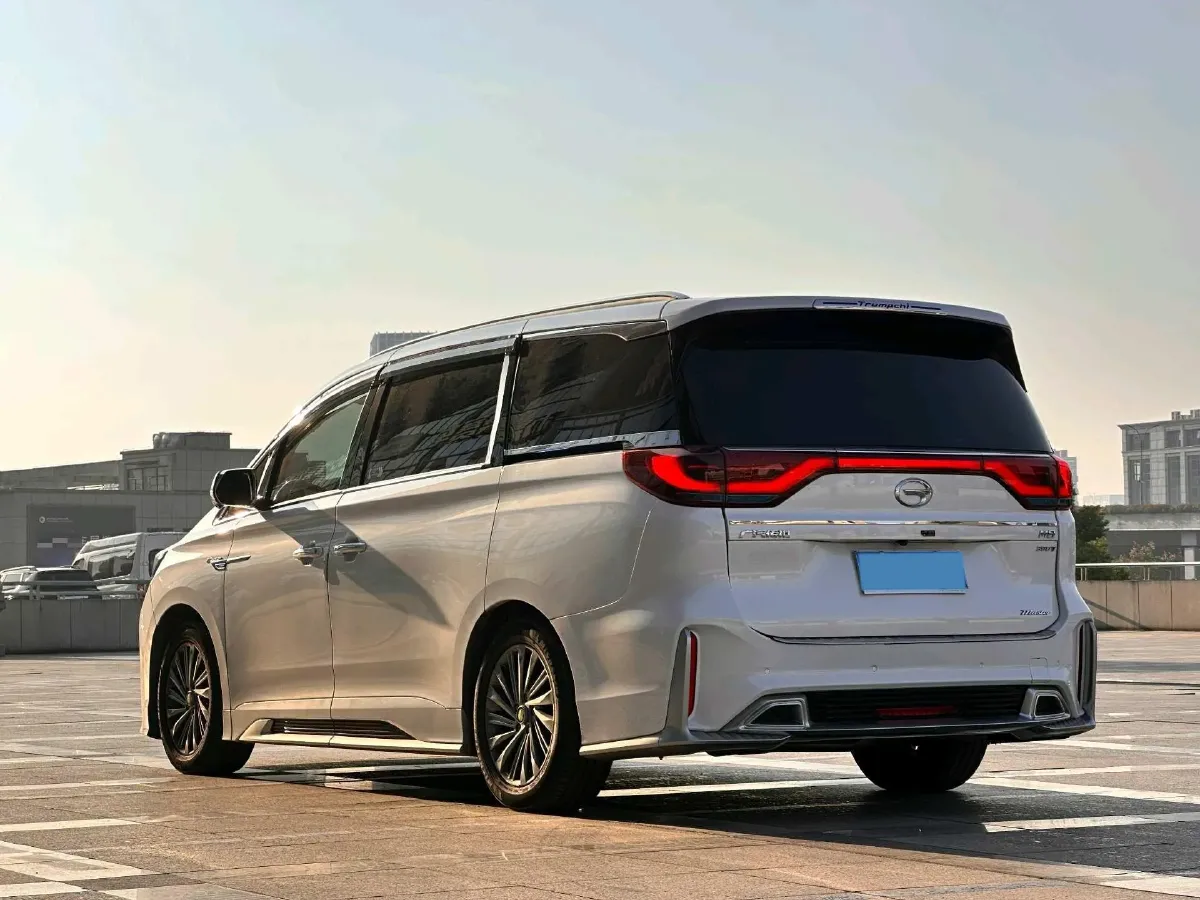 2021 GAC Trumpchi M8 2.0T 252HP L4 8AT,autocango,china used car exporter,china ev exporter,chinese used car exporter,chinese used ev exporter