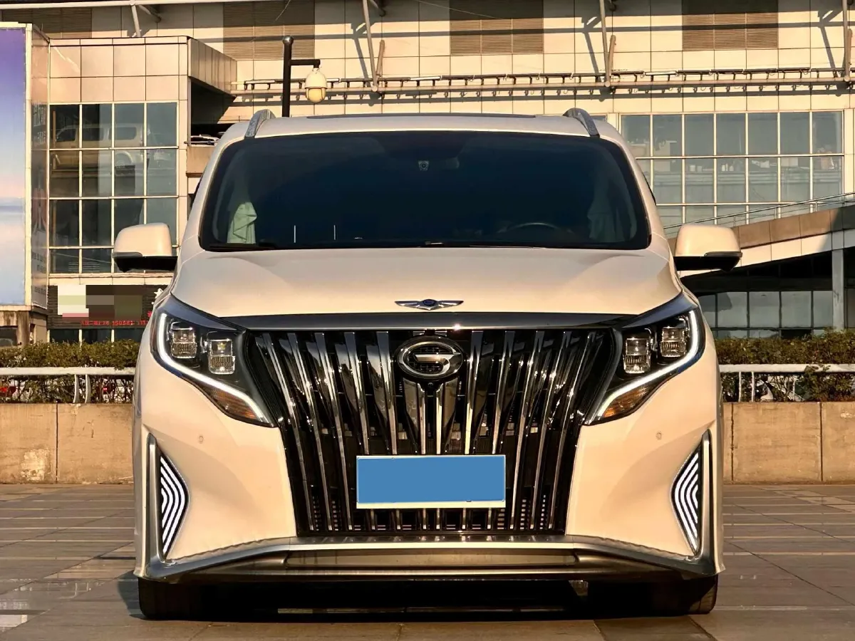 2021 GAC Trumpchi M8 2.0T 252HP L4 8AT,autocango,china used car exporter,china ev exporter,chinese used car exporter,chinese used ev exporter