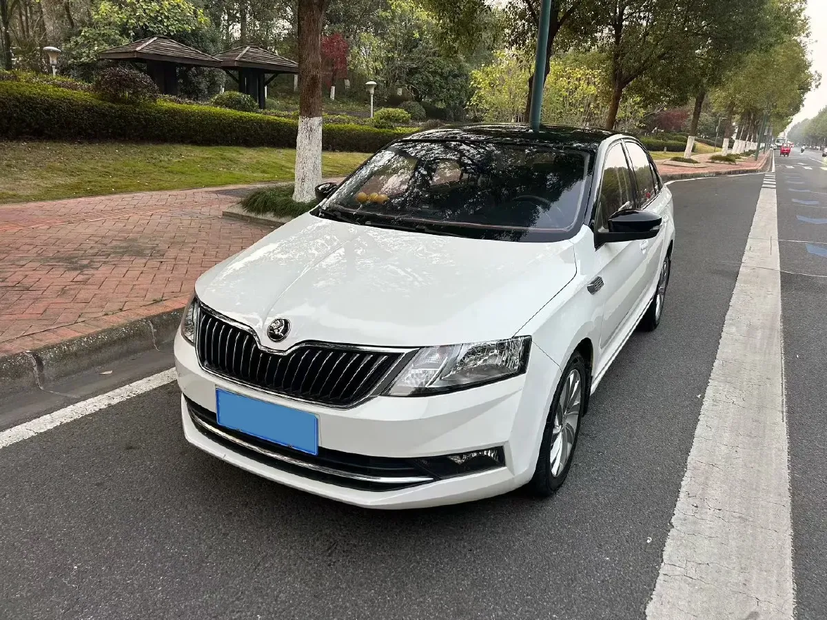 2018 Skoda Rapid 1.6L 110HP L4 5MT,autocango,china used car exporter,china ev exporter,chinese used car exporter,chinese used ev exporter