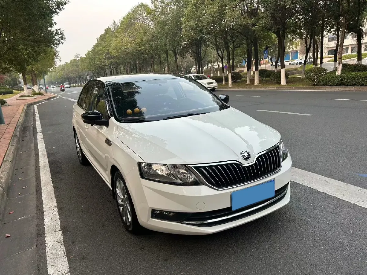 2018 Skoda Rapid 1.6L 110HP L4 5MT,autocango,china used car exporter,china ev exporter,chinese used car exporter,chinese used ev exporter