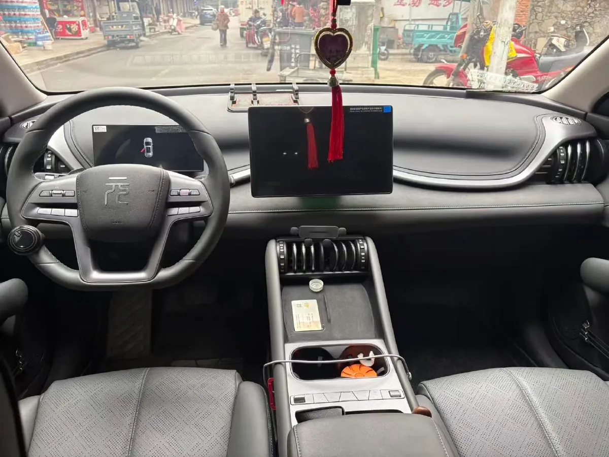 2025 BYD Yuan Plus BEV 60.48KWH,autocango,china used car exporter,china ev exporter,chinese used car exporter,chinese used ev exporter