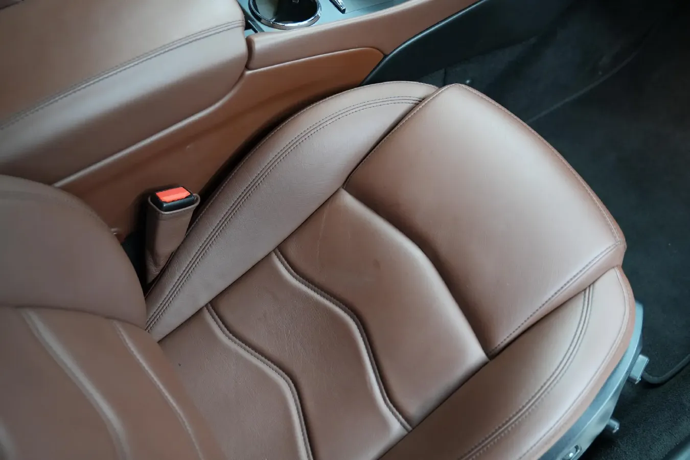 2007 Maserati GranTurismo 4.2L 405HP V8 6AT,autocango,china used car exporter,china ev exporter,chinese used car exporter,chinese used ev exporter