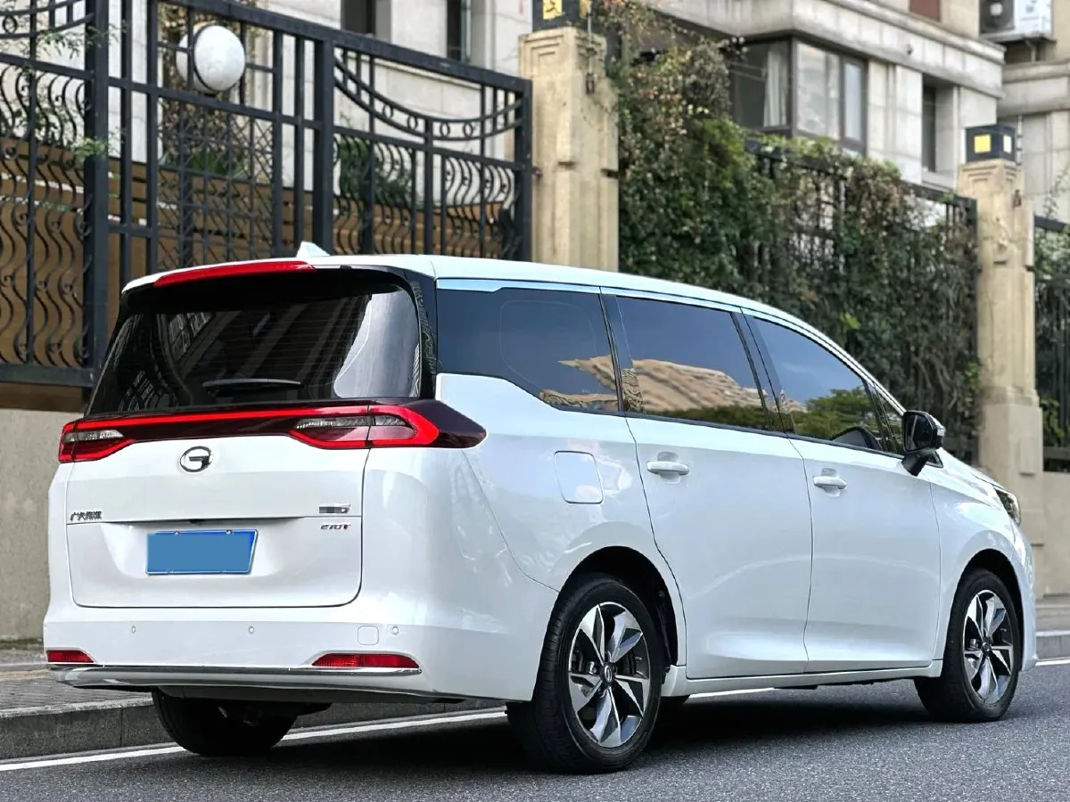 2021 GAC Trumpchi M6 1.5T 169HP L4 7DCT,autocango,china used car exporter,china ev exporter,chinese used car exporter,chinese used ev exporter