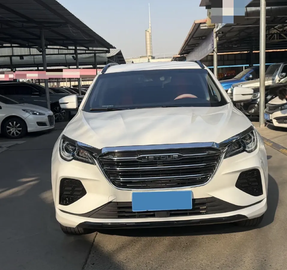 2022 Jetour X70M 1.5T 156HP L4 6MT,autocango,china used car exporter,china ev exporter,chinese used car exporter,chinese used ev exporter