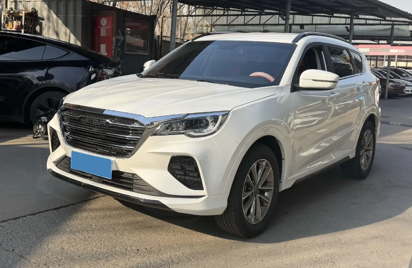 2022 Jetour X70M 1.5T 156HP L4 6MT,autocango,china used car exporter,china ev exporter,chinese used car exporter,chinese used ev exporter