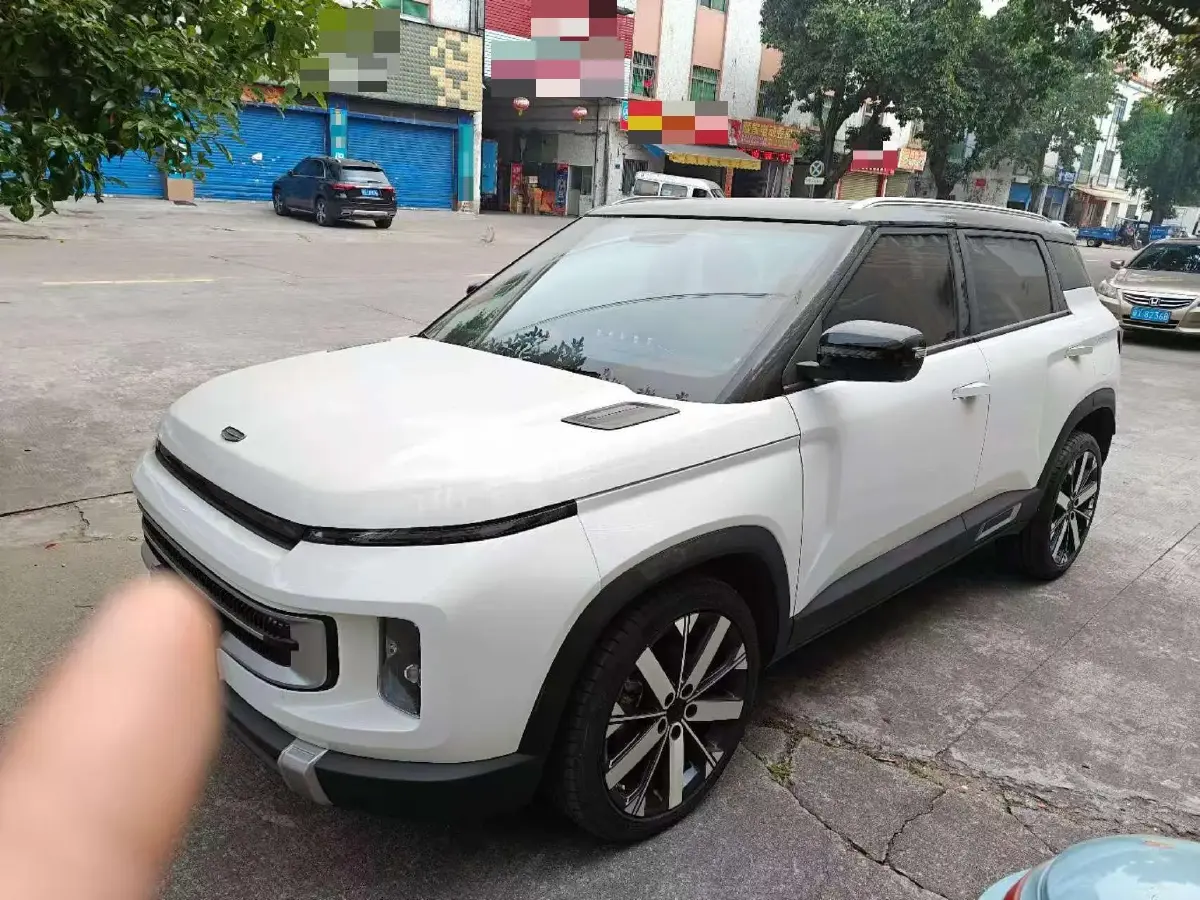 2023 Geely ICON 1.5T 181HP L4 7DCT 2023 Geely ICON 1.5T 181HP L4 7DCT