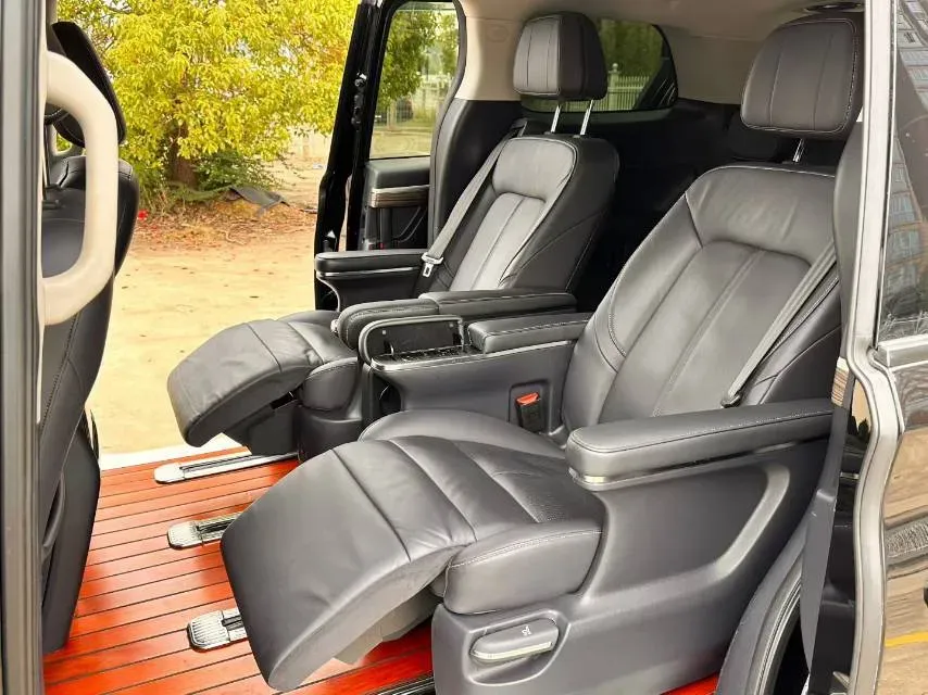 2021 GAC Trumpchi M8 2.0T 252HP L4 8AT,autocango,china used car exporter,china ev exporter,chinese used car exporter,chinese used ev exporter