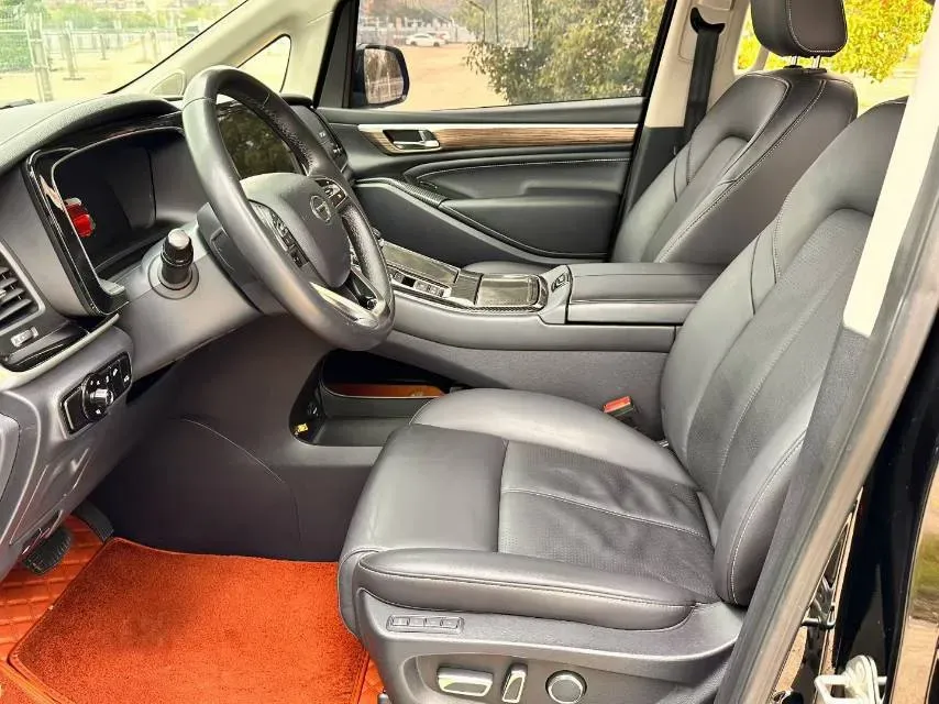 2021 GAC Trumpchi M8 2.0T 252HP L4 8AT,autocango,china used car exporter,china ev exporter,chinese used car exporter,chinese used ev exporter