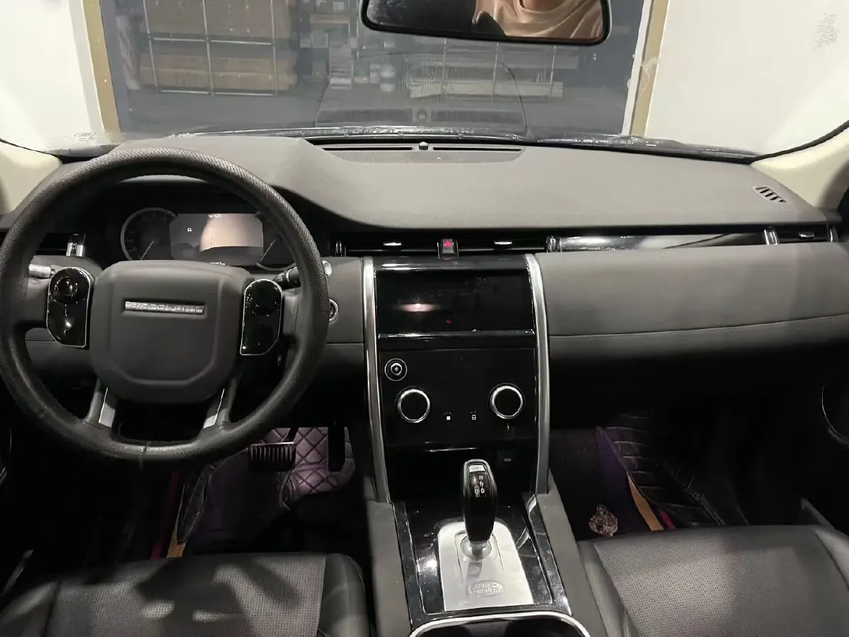 2020 Land Rover Discovery Sport 2.0T 200HP L4 9AT,autocango,china used car exporter,china ev exporter,chinese used car exporter,chinese used ev exporter