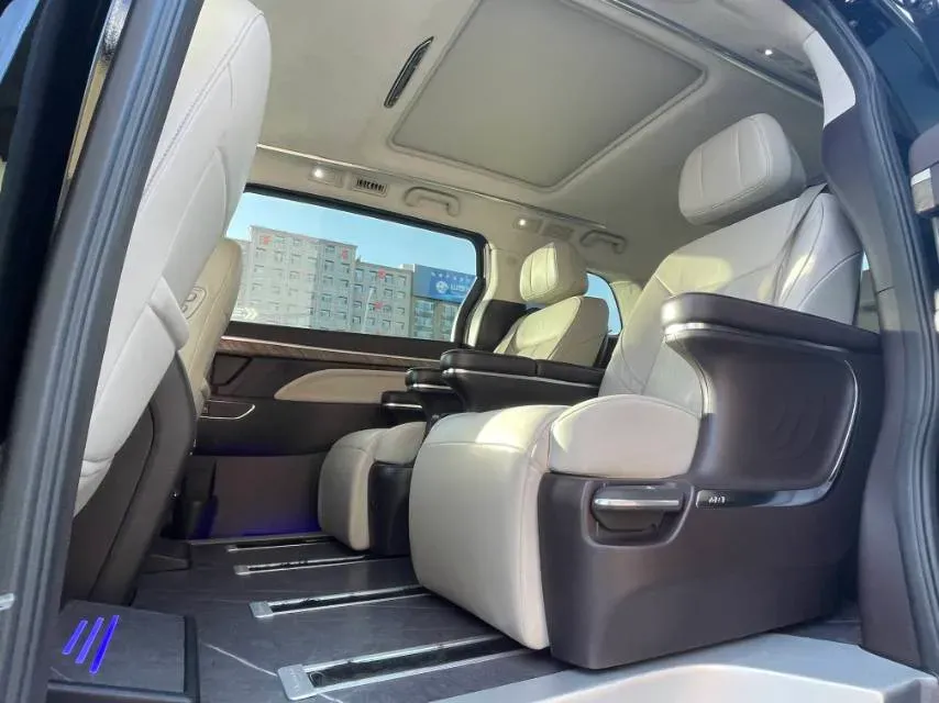 2023 GAC Trumpchi M8 2.0T 252HP L4 8AT,autocango,china used car exporter,china ev exporter,chinese used car exporter,chinese used ev exporter