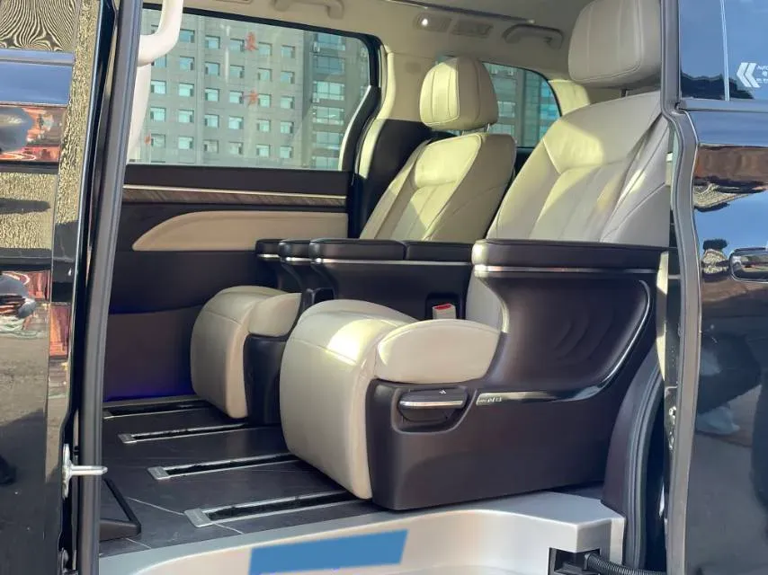 2023 GAC Trumpchi M8 2.0T 252HP L4 8AT,autocango,china used car exporter,china ev exporter,chinese used car exporter,chinese used ev exporter