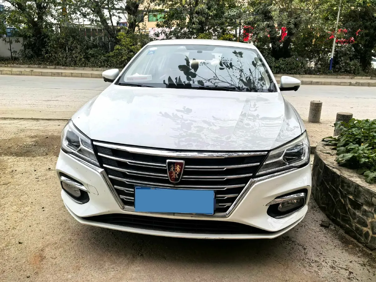 2019 Roewe i5 1.5L 120HP L4 CVT,autocango,china used car exporter,china ev exporter,chinese used car exporter,chinese used ev exporter