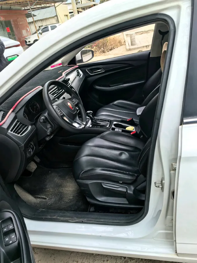 2019 Roewe i5 1.5L 120HP L4 CVT,autocango,china used car exporter,china ev exporter,chinese used car exporter,chinese used ev exporter