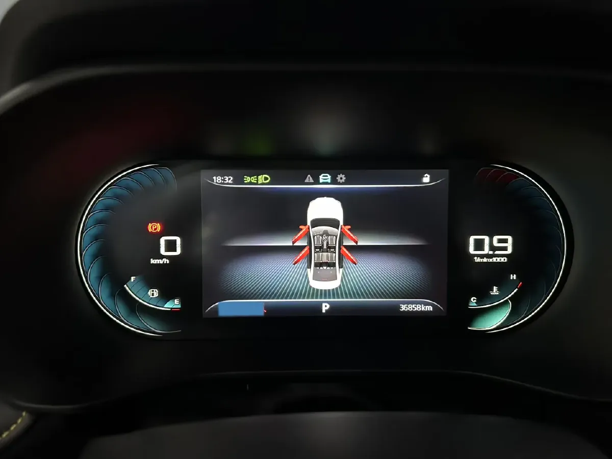 2021 Roewe i5 1.5L 120HP L4 CVT,autocango,china used car exporter,china ev exporter,chinese used car exporter,chinese used ev exporter