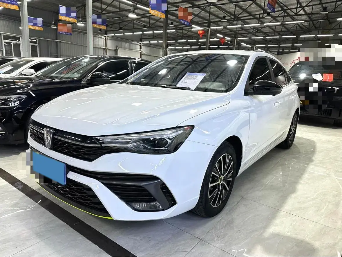 2021 Roewe i5 1.5L 120HP L4 CVT