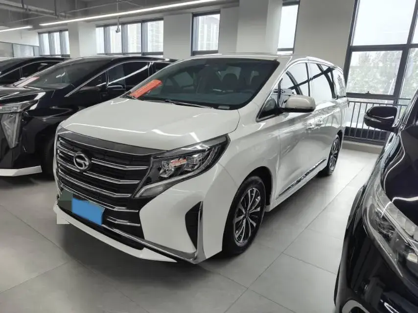 2021 GAC Trumpchi M8 2.0T 252HP L4 8AT