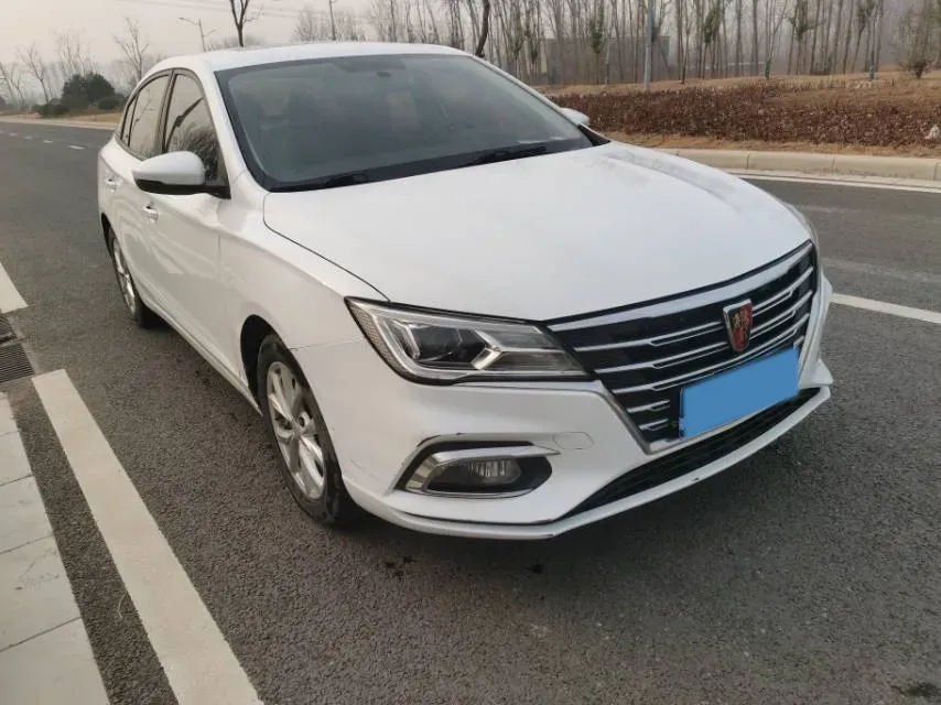 2020 Roewe i5 1.5L 120HP L4 CVT,autocango,china used car exporter,china ev exporter,chinese used car exporter,chinese used ev exporter