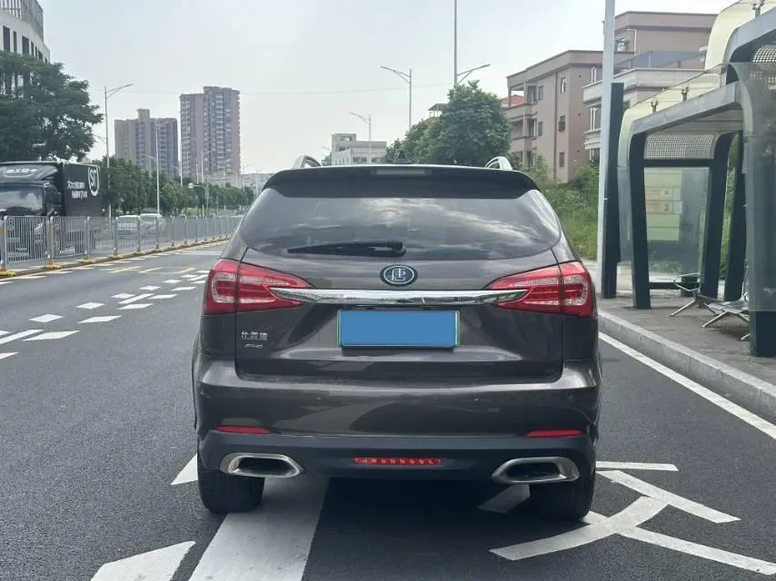 2017 BYD Tang 2.0T 205HP L4 6DCT PHEV,autocango,china used car exporter,china ev exporter,chinese used car exporter,chinese used ev exporter