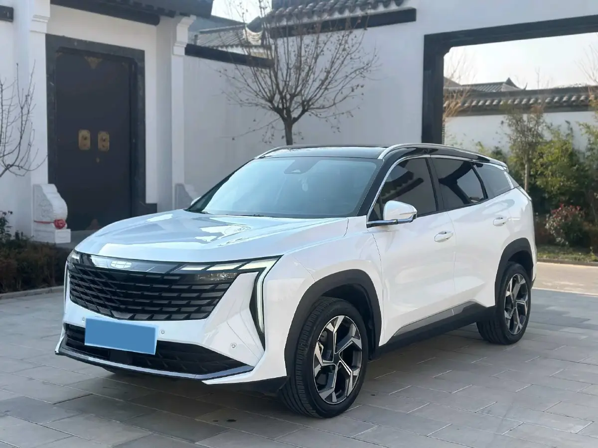 2023 Geely StarRay 1.5T 181HP L4 7DCT