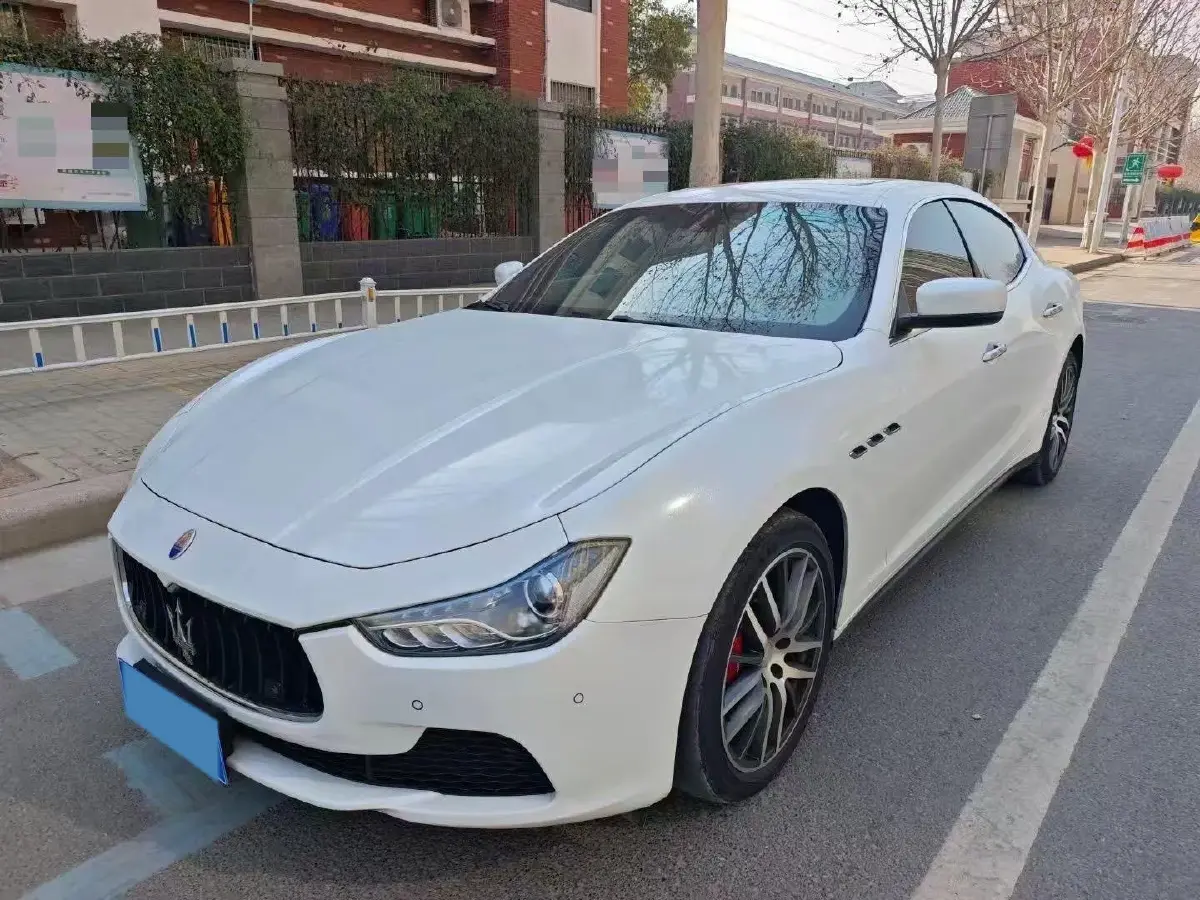 2018 Maserati Ghibli 3.0T 350HP V6 8AT