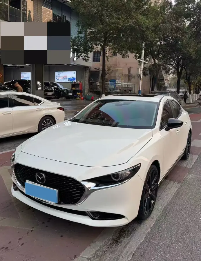 2025 Mazda 3 Axela 2.0L 158HP L4 6AT 2025 Mazda 3 Axela 2.0L 158HP L4 6AT