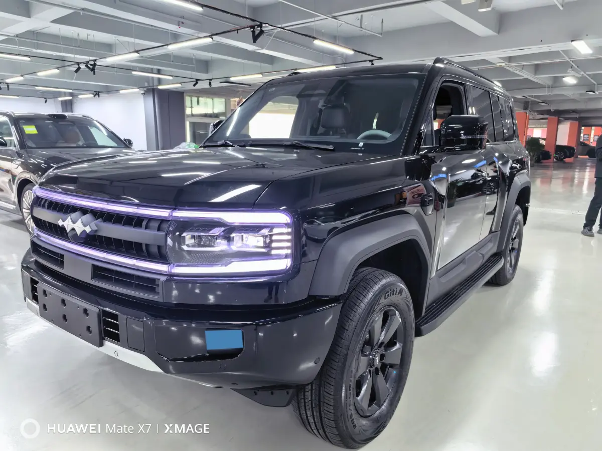 2025 FangChengBao Bao 5 1.5T 194HP L4 E-CVT PHEV