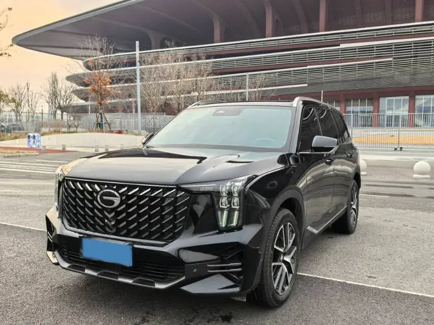 2022 GAC Trumpchi GS8 2.0T 252HP L4 8AT