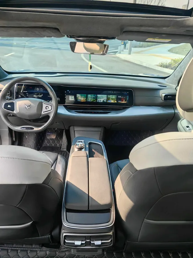 2025 ARCFOX αS6 BEV,autocango,china used car exporter,china ev exporter,chinese used car exporter,chinese used ev exporter