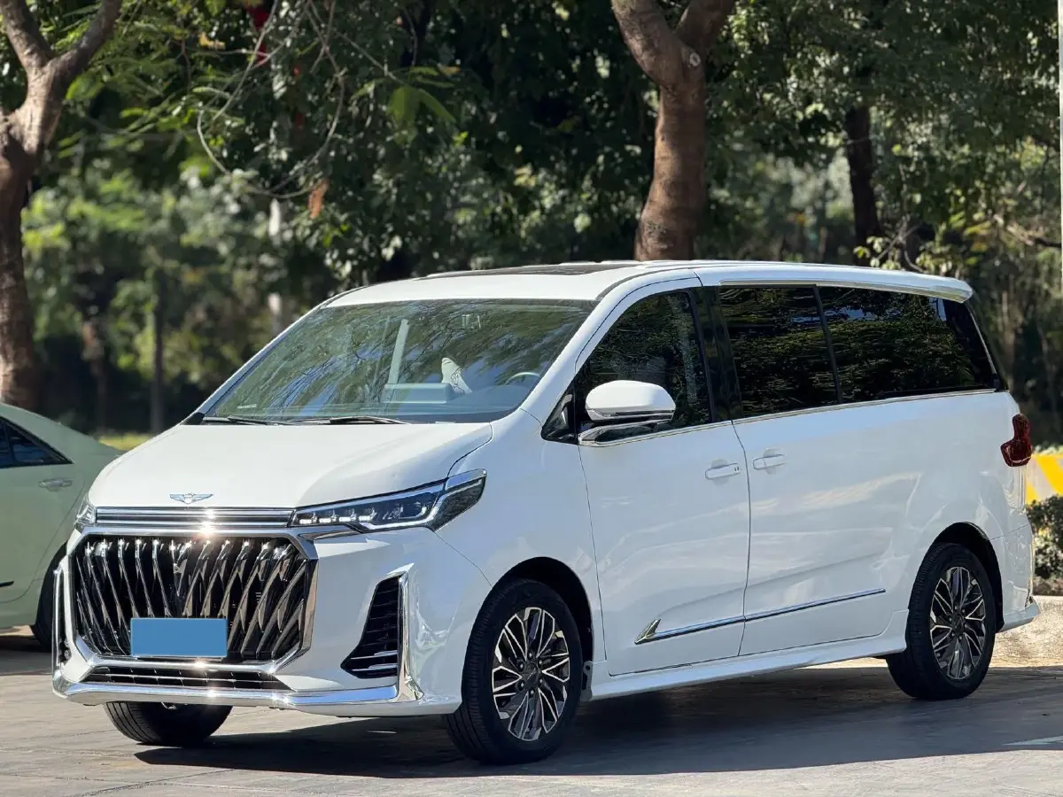 2023 MAXUS G20 2.0T 261HP L4 8AT