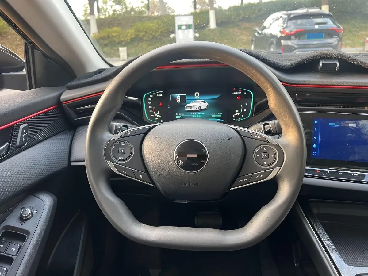 2023 DongFeng Aeolus YiXuan MAX 1.5T 190HP L4 7DCT,autocango,china used car exporter,china ev exporter,chinese used car exporter,chinese used ev exporter
